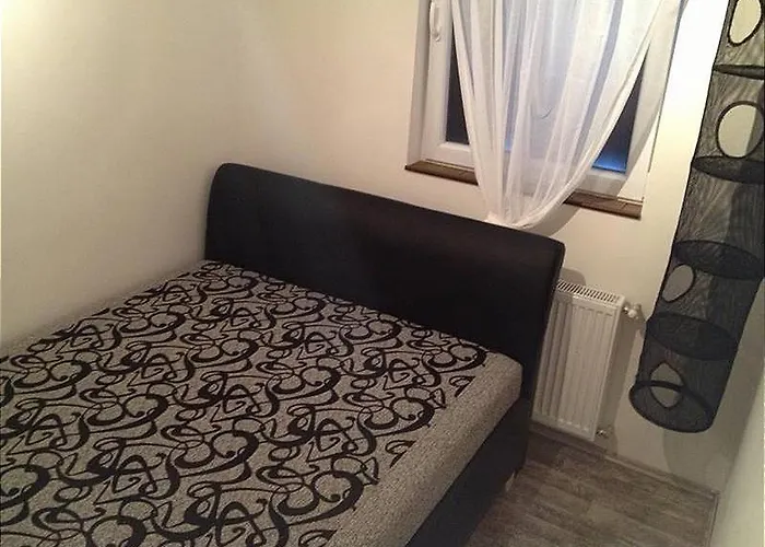 Apartment- 6 שיופוק